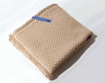 leichte Babydecke aus feiner Wolle ( Merino) in beige / merinowool babyblanket