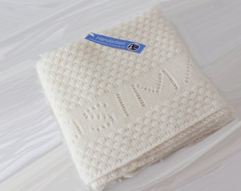 aus 100% feinstem Cashmere - Babydecke aus Kaschmir in Ihrer Wunschfarbe und -größe auf optional mit Namen/ cashmere wool babyblanket