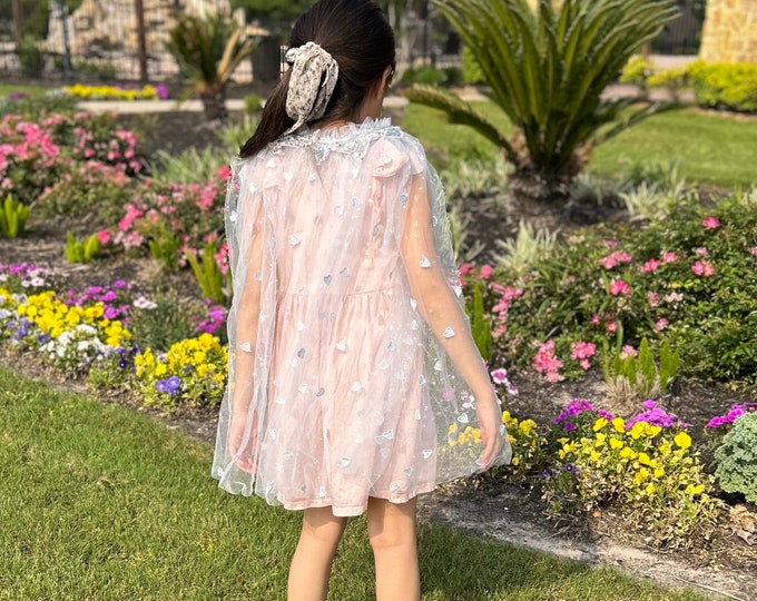 Princess tulle cape for girls / Capa de princesa para niñas / Princess cloak/Halloween costume/ Piñata para cumpleaños / Custom pinata