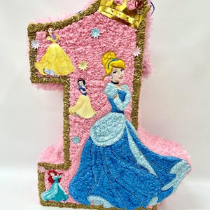 Princess piñata / First year piñata