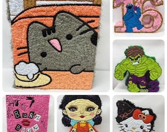 Custom piñatas/Personalized piñatas