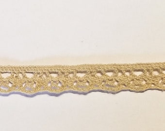 1 m sand-coloured crochet tip