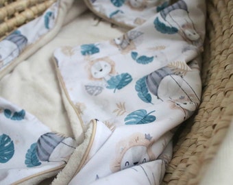 Personalized name embroidery is free!!! Baby blanket, cuddly blanket, fleece, light beige, lion, jungle, flowers, plants, baby stroller blanket.