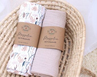 Borduur gratis uw naam! Set van 2 mousseline doeken licht beige dekbed burp doek mousseline doek borstvoeding doek inbakeren baby deken bloemen planten