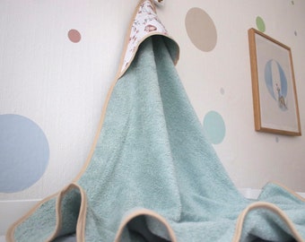 Hooded Towel Badhanddoek Badstof Lichtgroene Egel Bloemen Baby Hooded Towel