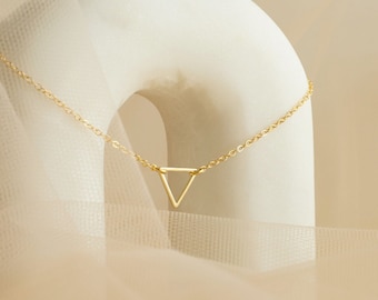 Tiny Gold Triangle Necklace, Floating Triangle Necklace, Delicate Necklace, Little Gold Triangle, Rose Gold Triangle Necklace-TRI 10