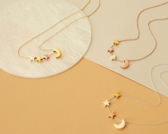 Collana con luna e stelle in argento sterling: gioielli minimalisti a mezzaluna