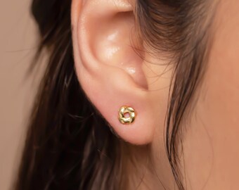 Knot earrings • Minimalist Stud earrings • Minimalist Jewelry • Perfect gift for her • Dainty Earrings • Valentine Gifts - ER/37-1-17/S030