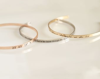 Custom Engraved Bracelet – Personalized Gift for Mom, Graduation or Friendship, Minimalist Jewelry for Women