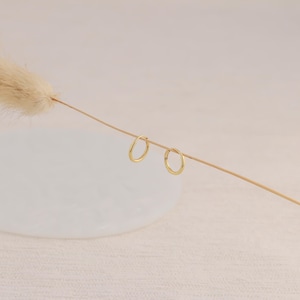 Simple Huggie Hoops Minimalist Everyday Huggie Hoop Earrings Perfect Gift for Her & Stackable Jewelry - ER/36-1-15/S054