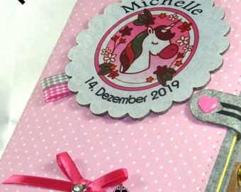 3 in 1 U-Heft Hülle Button mit Einhorn in pink und grau Impfpass Uheft Hülle