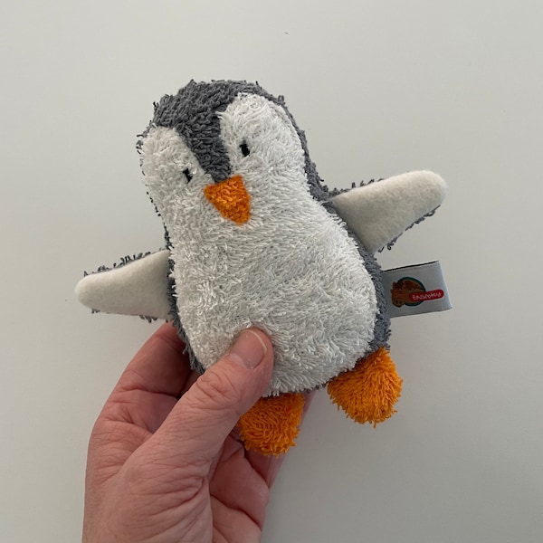 Mini-Pinguin als Kuscheltier oder Rassel