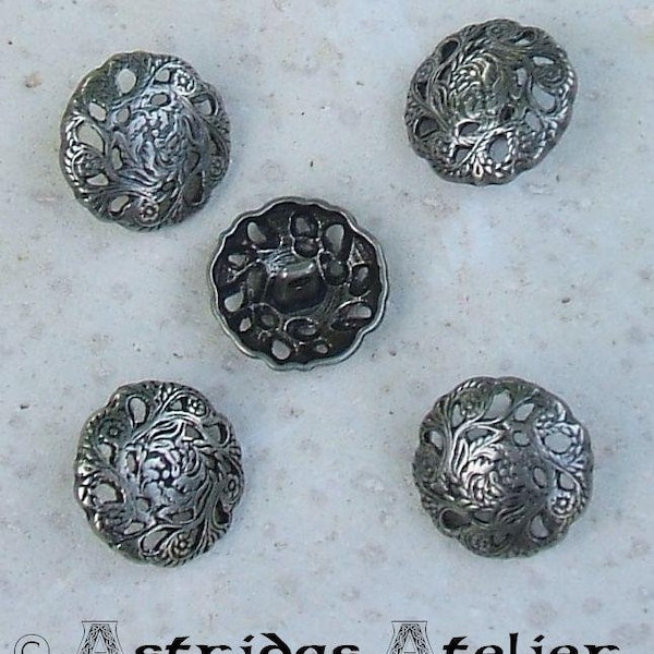 5 pcs. boutons métalliques / costumes traditionnels / moyen âge / 2 cm de diamètre