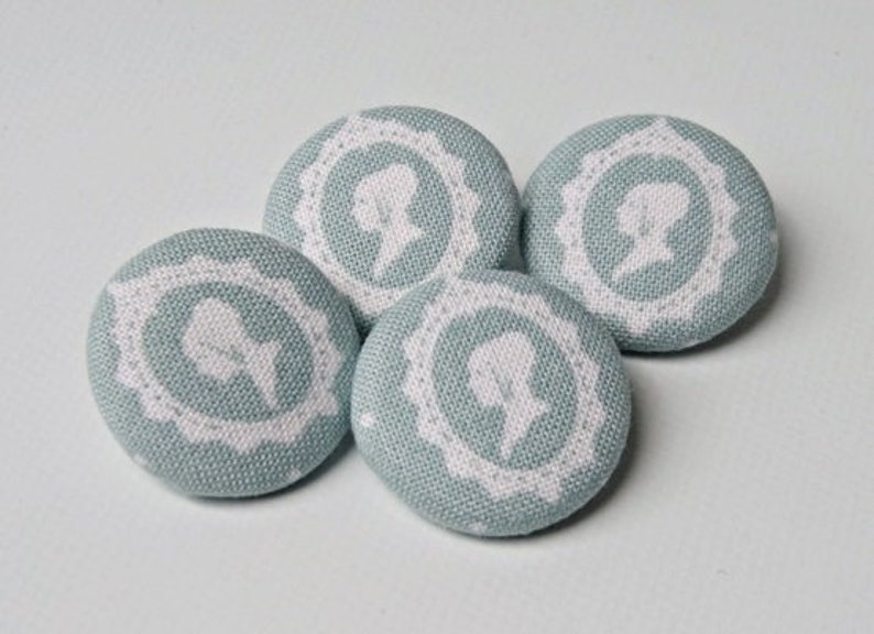 4 fabric Buttons 23 mm ornament Nostalgia image 2