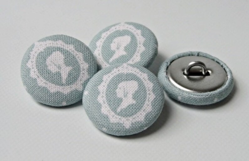 4 fabric Buttons 23 mm ornament Nostalgia image 3