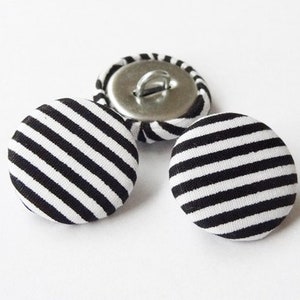3 fabric buttons 23 mm stripes black image 3