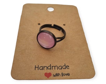 Bronze ring cabochon in pink