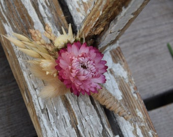 Rustic wedding buttonhole, Woodland dried boutonniere, Vintage or country wedding, Dried Flower Grooms Buttonhole