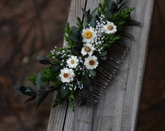 Boho Dried and Preserved Flower Hair Comb, Wild Meadow Dried Flower Hair Comb,  Rustic Country Dried Flower Hair Comb, Green  Hair Comb