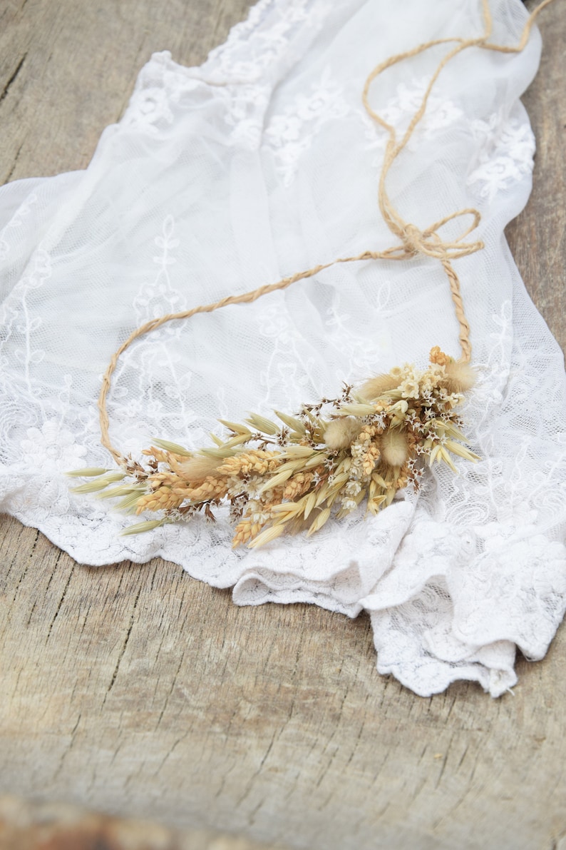 Bridal flower crown Wildflower crown Wedding flower crown Dried Flower crown Rustic Flower Crown headwreath Maternity photosession