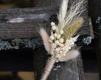 Rustic wedding buttonhole, Woodland dried boutonniere, Vintage or country wedding, Dried Flower Grooms Buttonhole