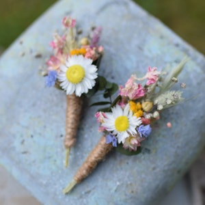 Meadow buttonhole , Folk wedding boutoniere , Colourful wedding buttonhole