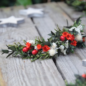 Berry christmas headband, Christmas flower crown, holiday flower crown, berry headband, Red berries greenery flower crown