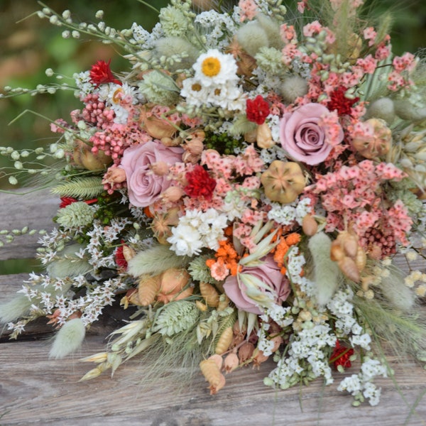 Bouquet de mariée coloré, bouquet de mariage de fleurs séchées, bouquet de demoiselle d’honneur,  bouquet de fleurs sauvages