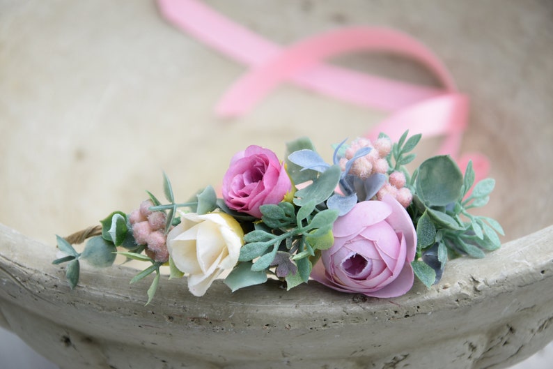 Girls Flower Crown in White Baby White Headband Flower Girl Headpiece Girls Crown Photo Prop Bridesmaid Wreath Head Piece