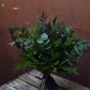 Forest wedding bouquet, Gothic bouquet for the bride, Fantasy wedding bouquet,Green bouquet of stabilized and dried plants, Woodland wedding
