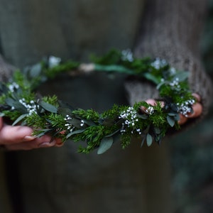 Christmas flower crown with eucalyptus, Wedding forest crown, Winter Green wreath, Wreath of dried and stabilized flowers, Rustic wedding