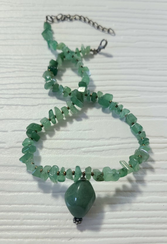 1970s Jade Shard Pendant Necklace