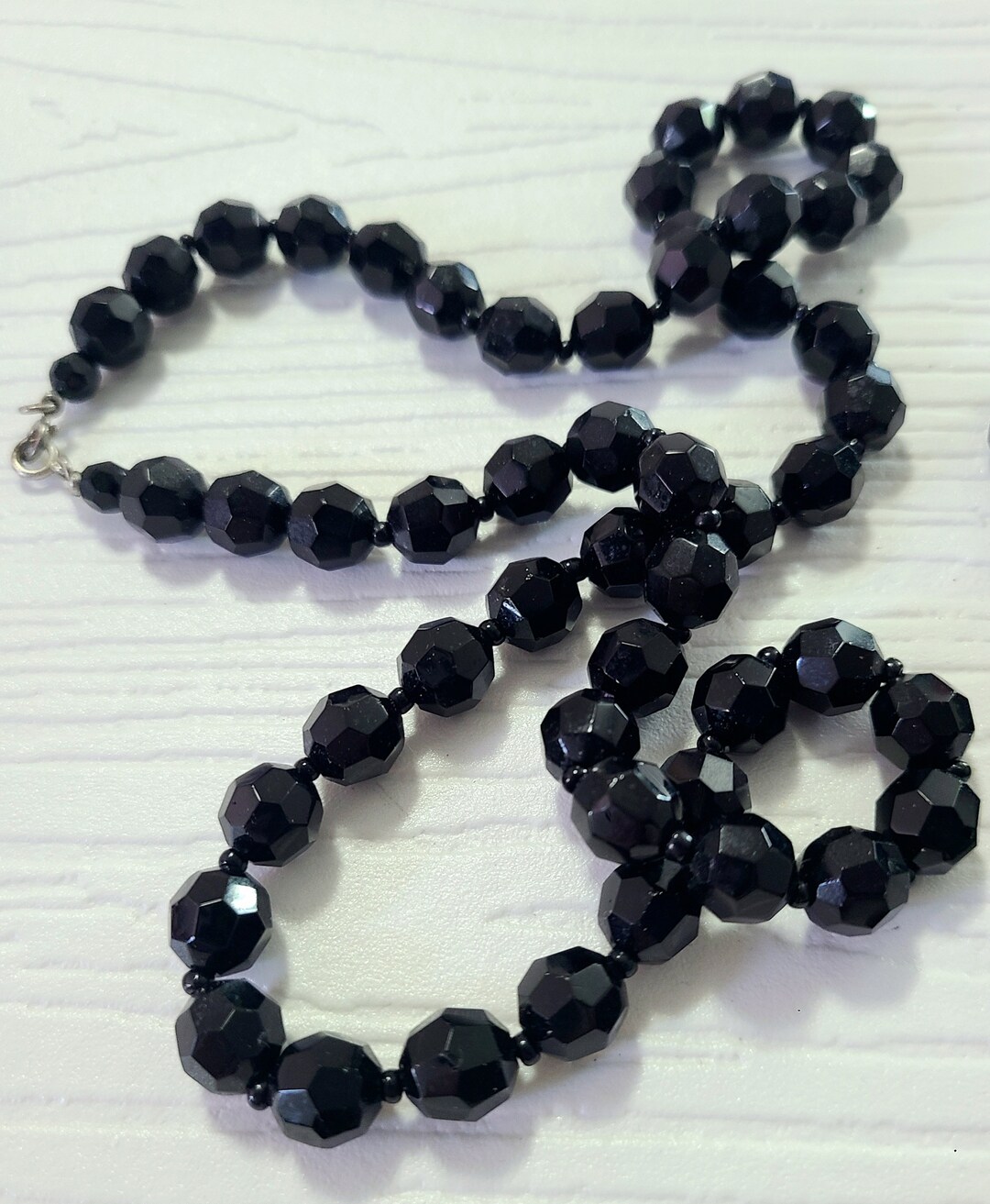 Jet crystal necklace Outlet