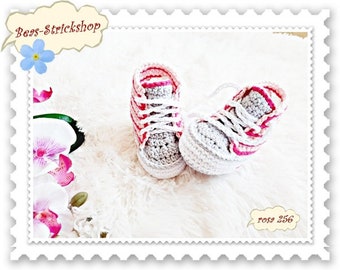 1 pair of baby shoes, 0-3 months, foot length 9 cm, made of cotton Oeko-Tex 100, gift for birth