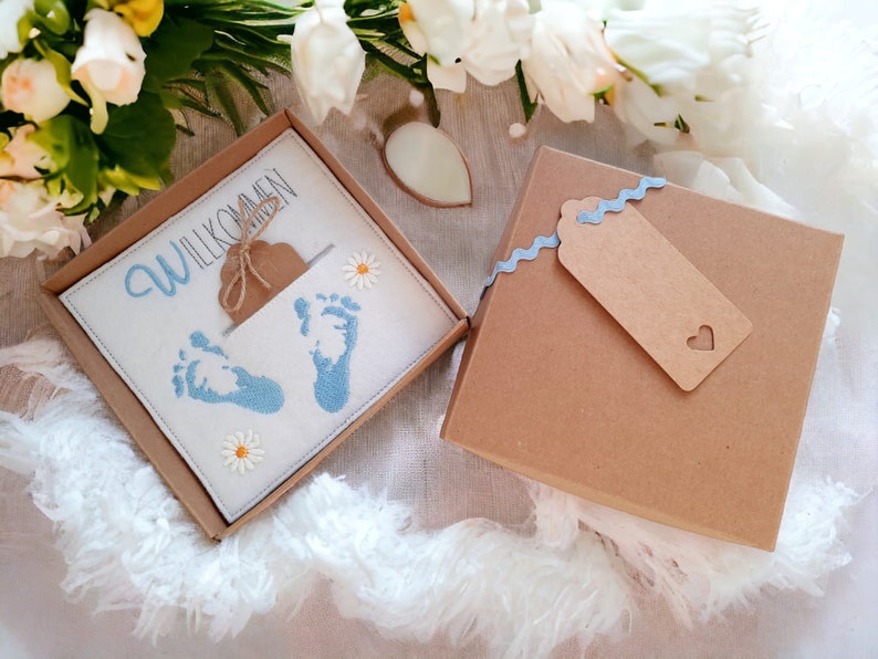 Congratulations card for the birth, wish fulfiller, voucher, money gift, gift voucher made of wool felt, voucher box, birth image 6