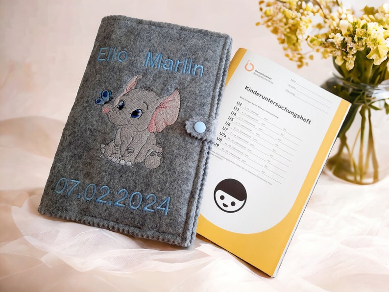 U-book cover felt, personalized, elephant design, gift for birth, baby shower image 5