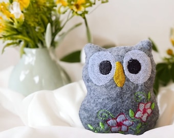 Lucky charm, owl, lucky owl, FLOWERS grey, size 9 x 7.5 cm