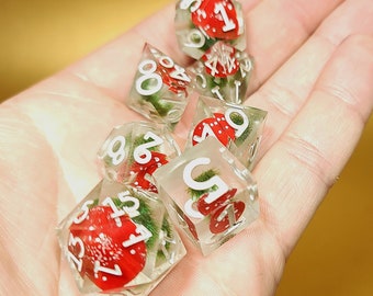 Amanita Mushroom Dice Set: Sharp Edge Epoxy Resin DnD Dice