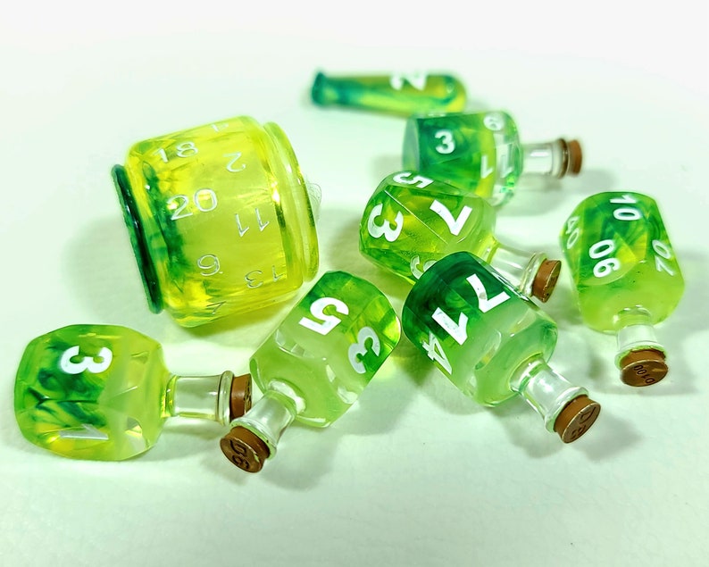 Coloured 7 Potion Dice Set for RPG tabletop Games like Dungeons and Dragons D6 D20 Alchemist Bottle Acid green