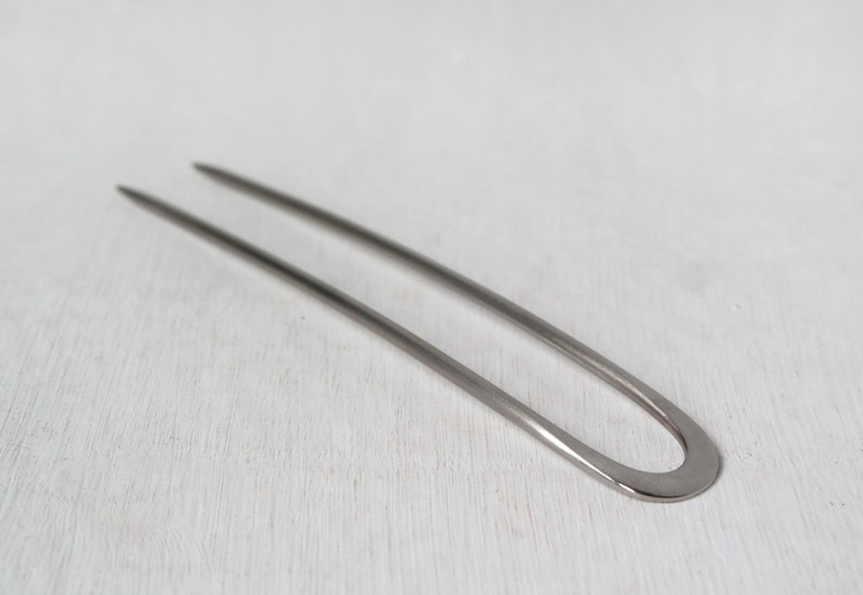 Forged titanium hair fork image 2