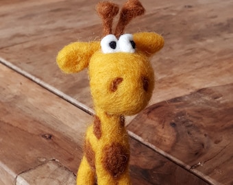 Enchanting giraffe Eduard Hand felted felt Filztiere Filzfigur felt Giraffe mobile trailer car decorating kid&#39;s Room Africa Safari Boy