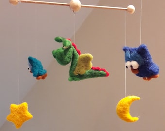 Felt mobile dragon WILLI, eulchen, moon & star felt mobile felted fabric gift birth baby baptism boy children's room decoration decoration