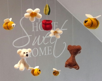 Felt mobile HONEY BEARS and BEES felted hand felted Mobile children's room decoration Young girls Baby Gift Baptism Birthday Bear