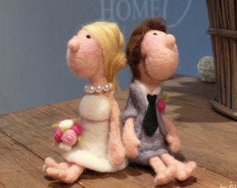 Personalized Bridal Couple Felted Portrait Wedding Couple Bride Groom Pet Family Family Portrait Gift for Wedding Cake