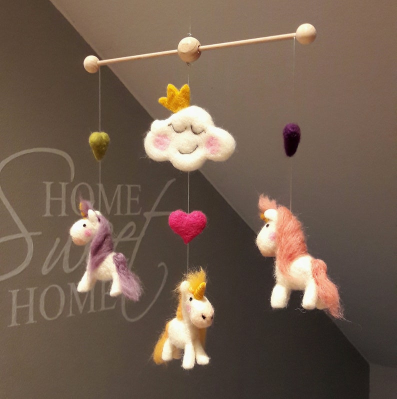 Gefilztes Mobile Sweet Unicorns & Wolke Flauschi filz Mobile Geschenk Geburt Taufe Baby Mädchen gefilzt filzen Kinderzimmer Dekoration deko zdjęcie 1