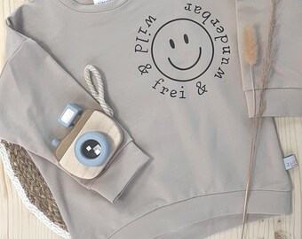 Cotton sweater for children | Smiley print wild, free & wonderful | unisex, children's clothing, durable | Size selectable