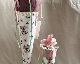 Personalized fabric school cone with fawn design and flower wreath | School cone with name | First day of school for girls | Optional pillow insert