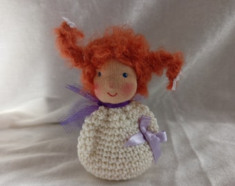 Petit ange gardien 9 cm, crocheté et feutré