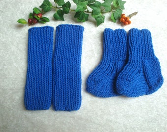 Baby knitting set of socks and leg warmers made of merino wool legwarmer and socks