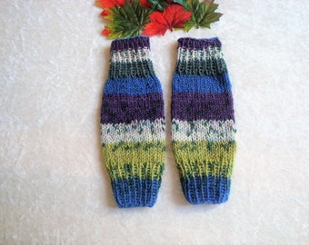 Baby leg warmers cuffs made from pattern-forming sock wool legwarmer